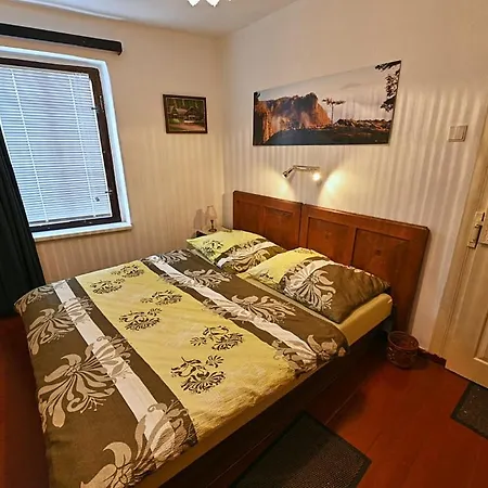 U Kostela Pro 9