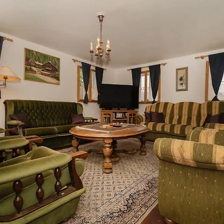 U Kostela Pro 9 Ferienhaus Chřibská